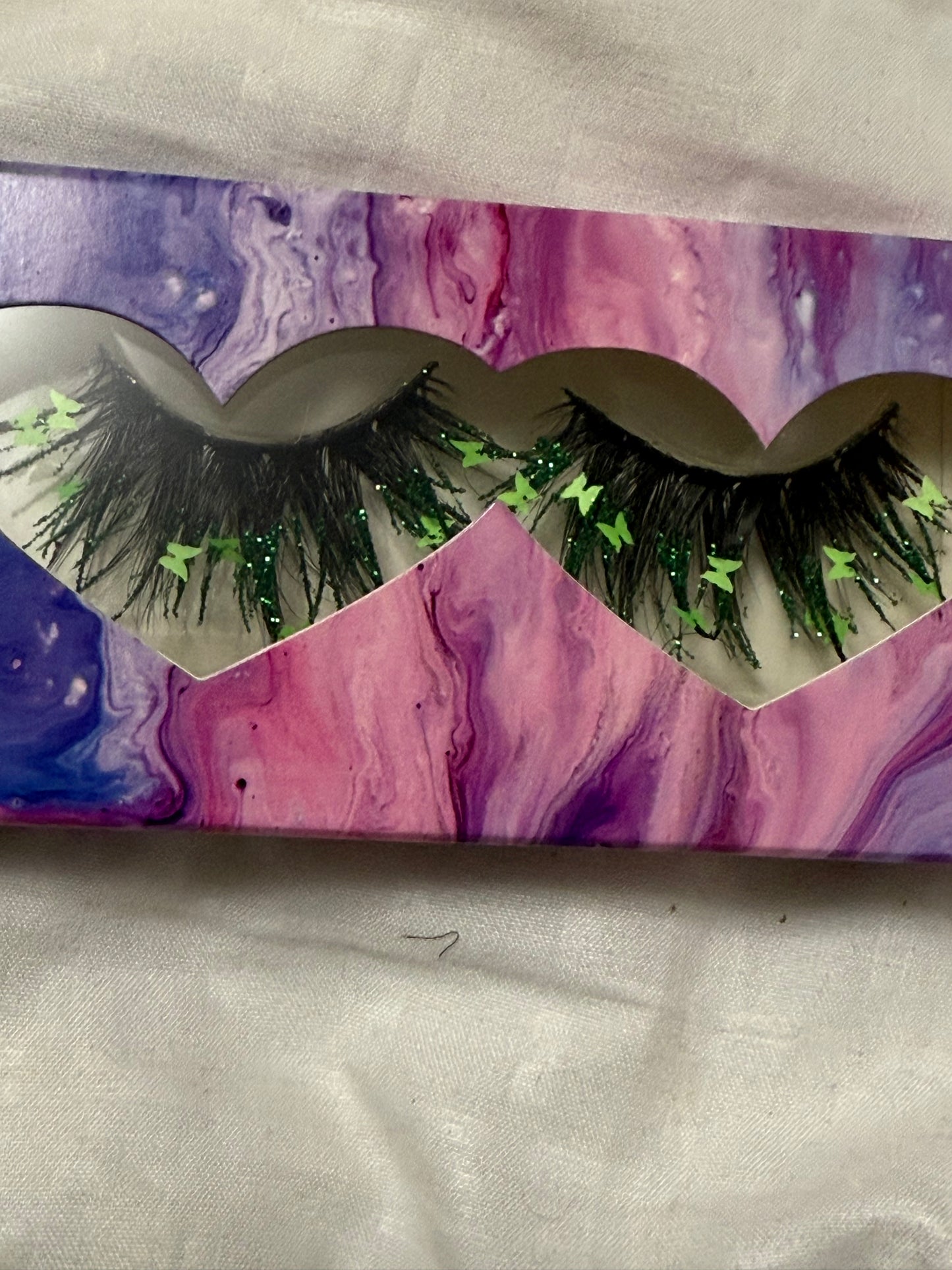 Lashes: Glitter butterfly